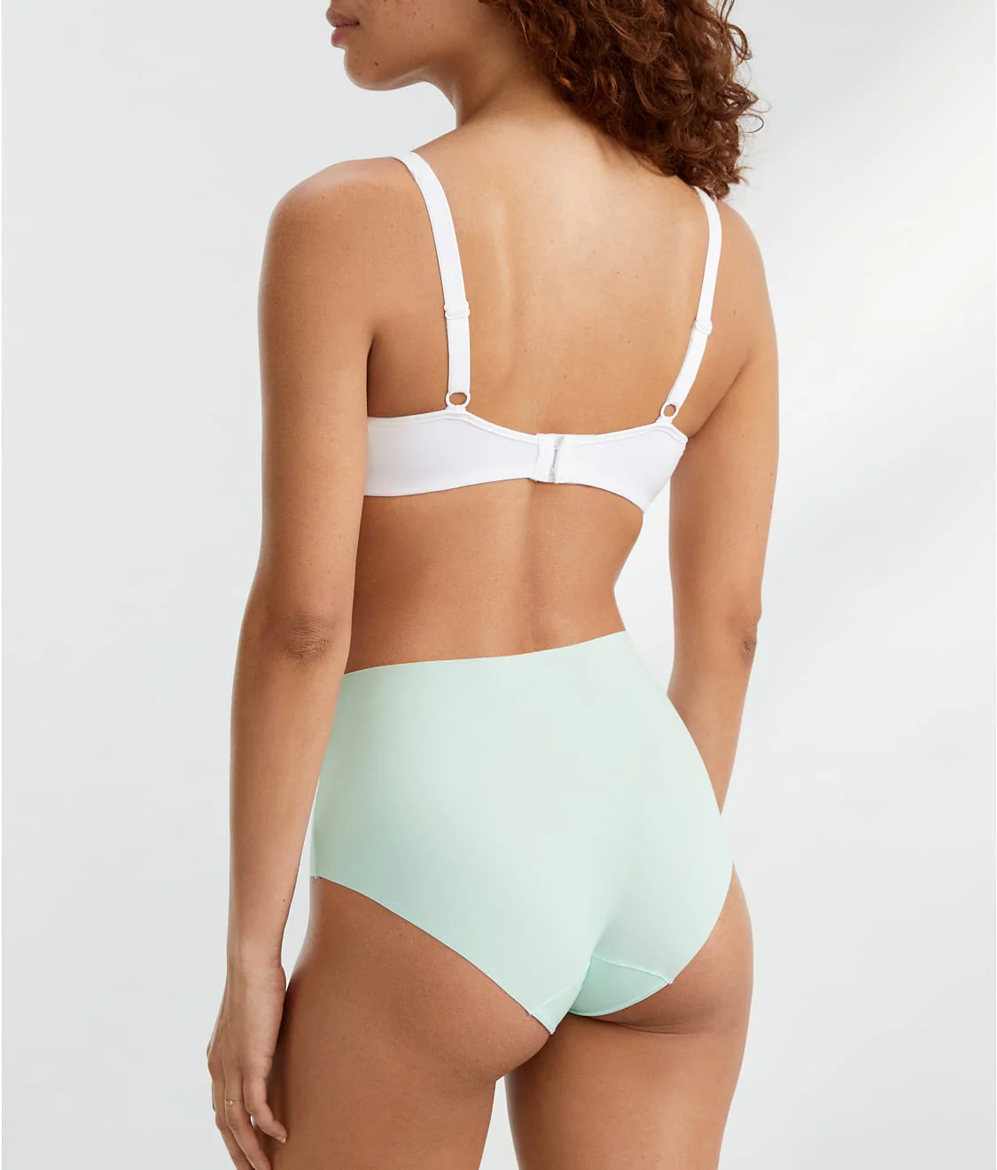 The Easy Everyday No Show Full Brief - Image 59