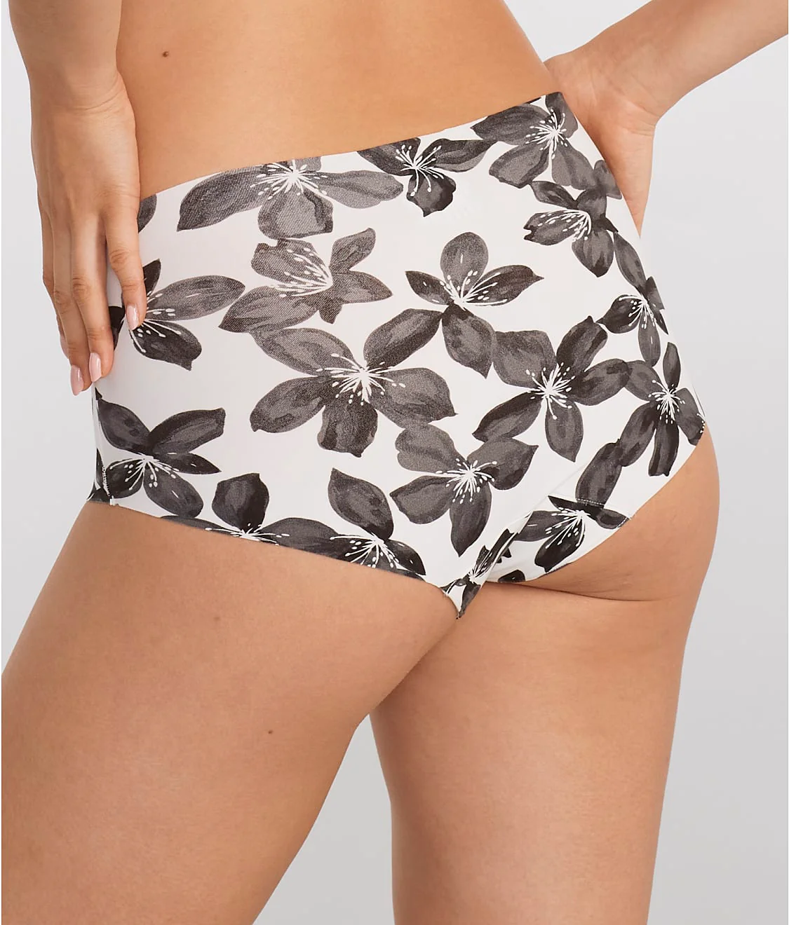 The Easy Everyday No Show Full Brief - Image 82