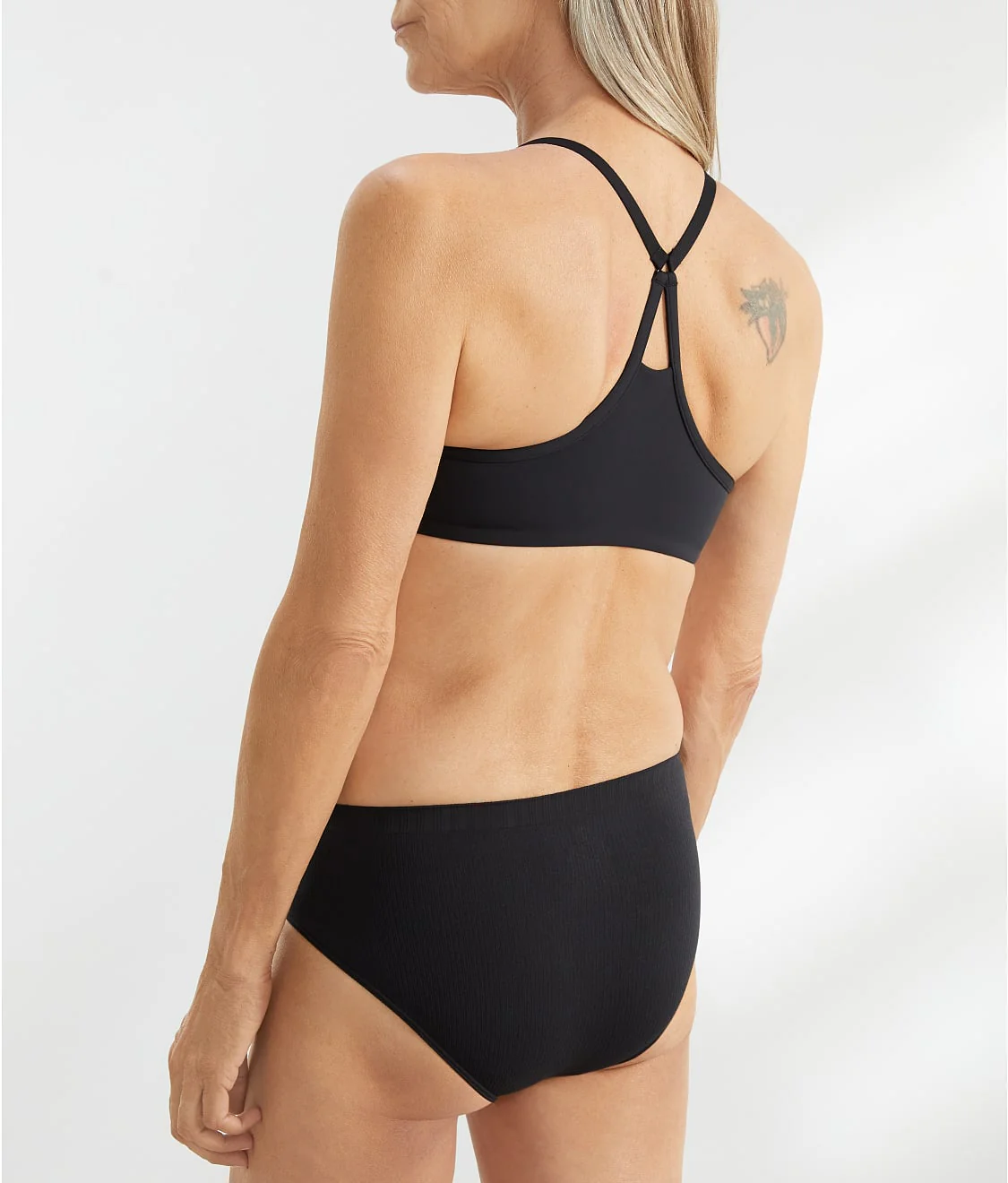 The Easy Everyday Seamless Hipster - Image 24