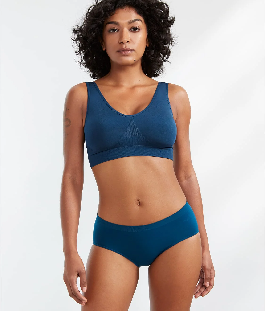 The Easy Everyday Seamless Hipster - Image 49