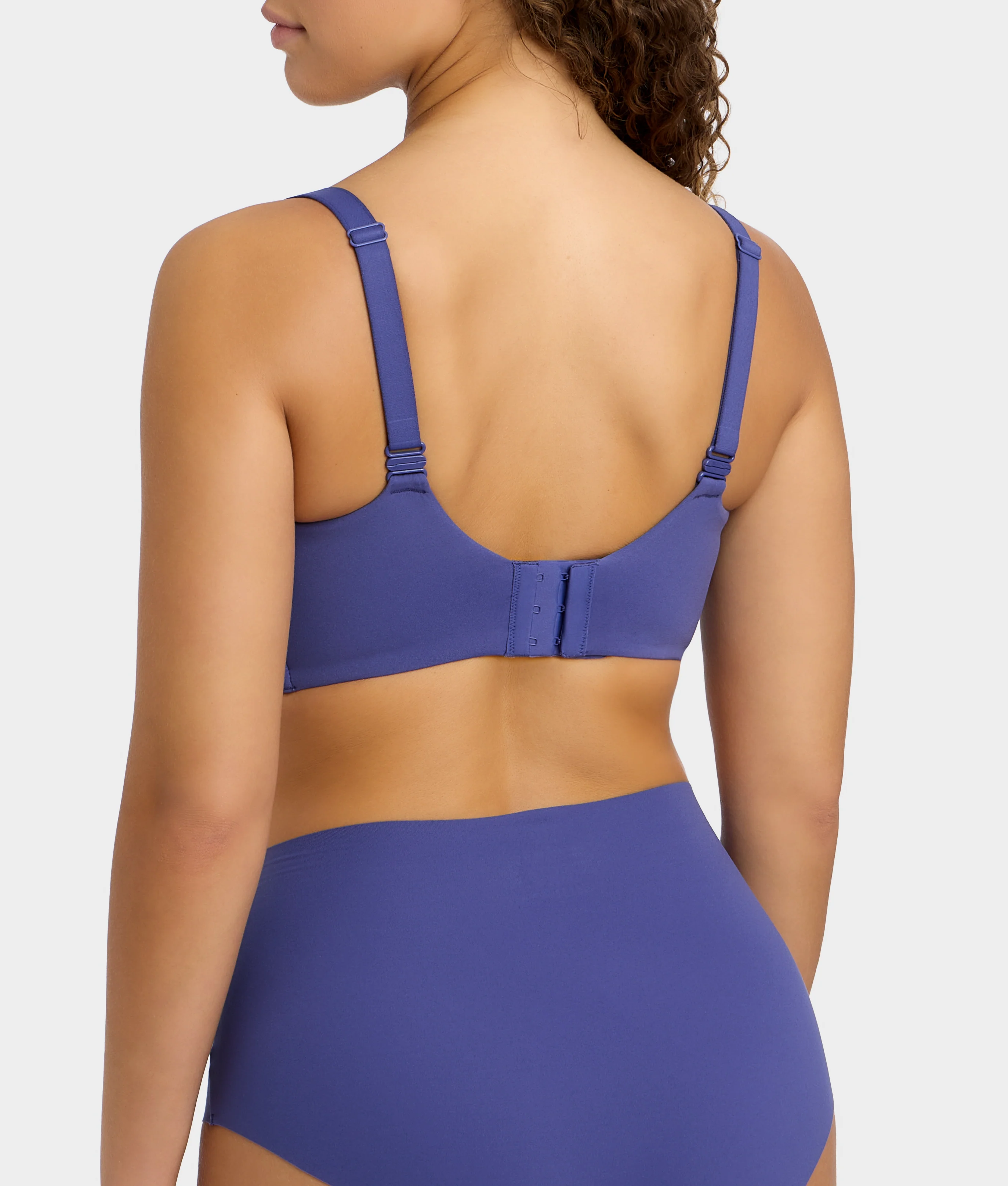 The Favorite Longline T-Shirt Bra - Image 24