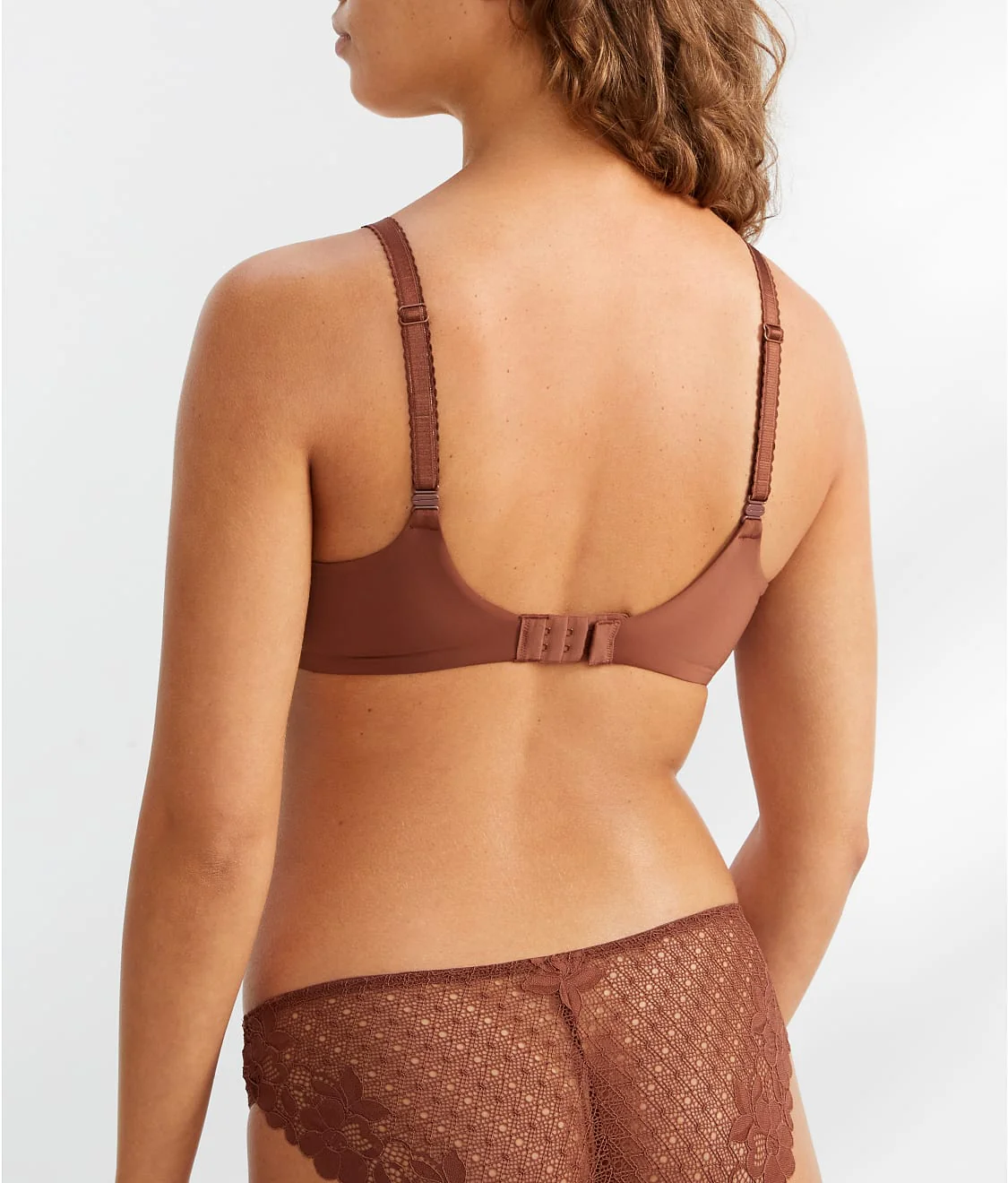 The Favorite Wire-Free Smoothing T-Shirt Bra - Image 48