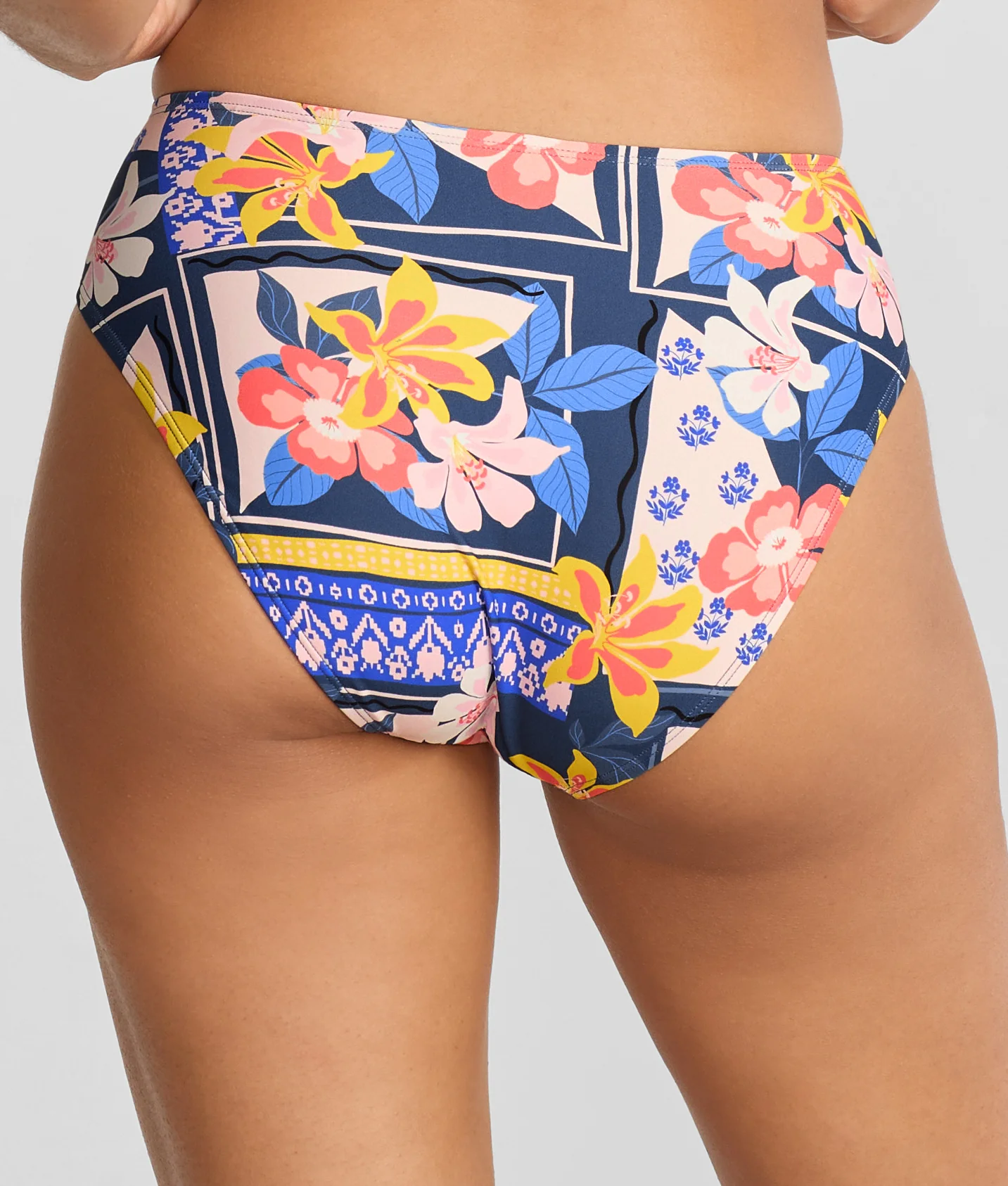 Basic Bikini Bottom - Image 9