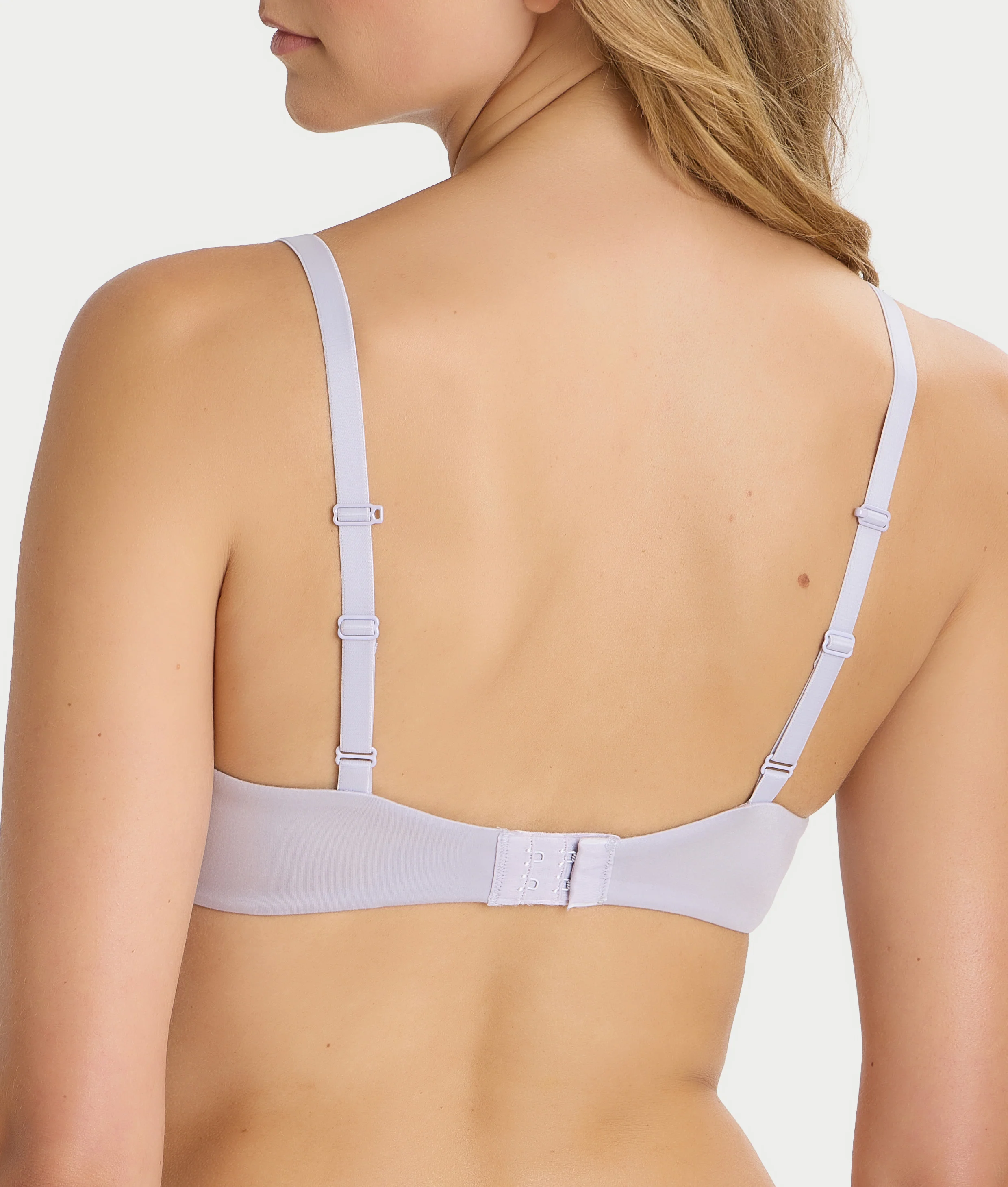 Future Foundation Wire-Free Plunge T-Shirt Bra - Image 44