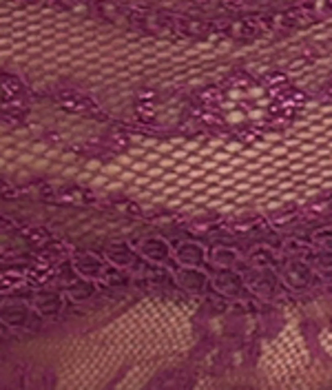 Lace Kiss Hipster - Image 25