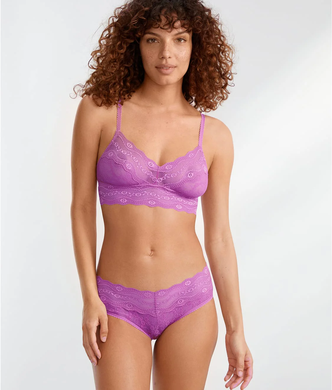Lace Kiss Hipster - Image 43