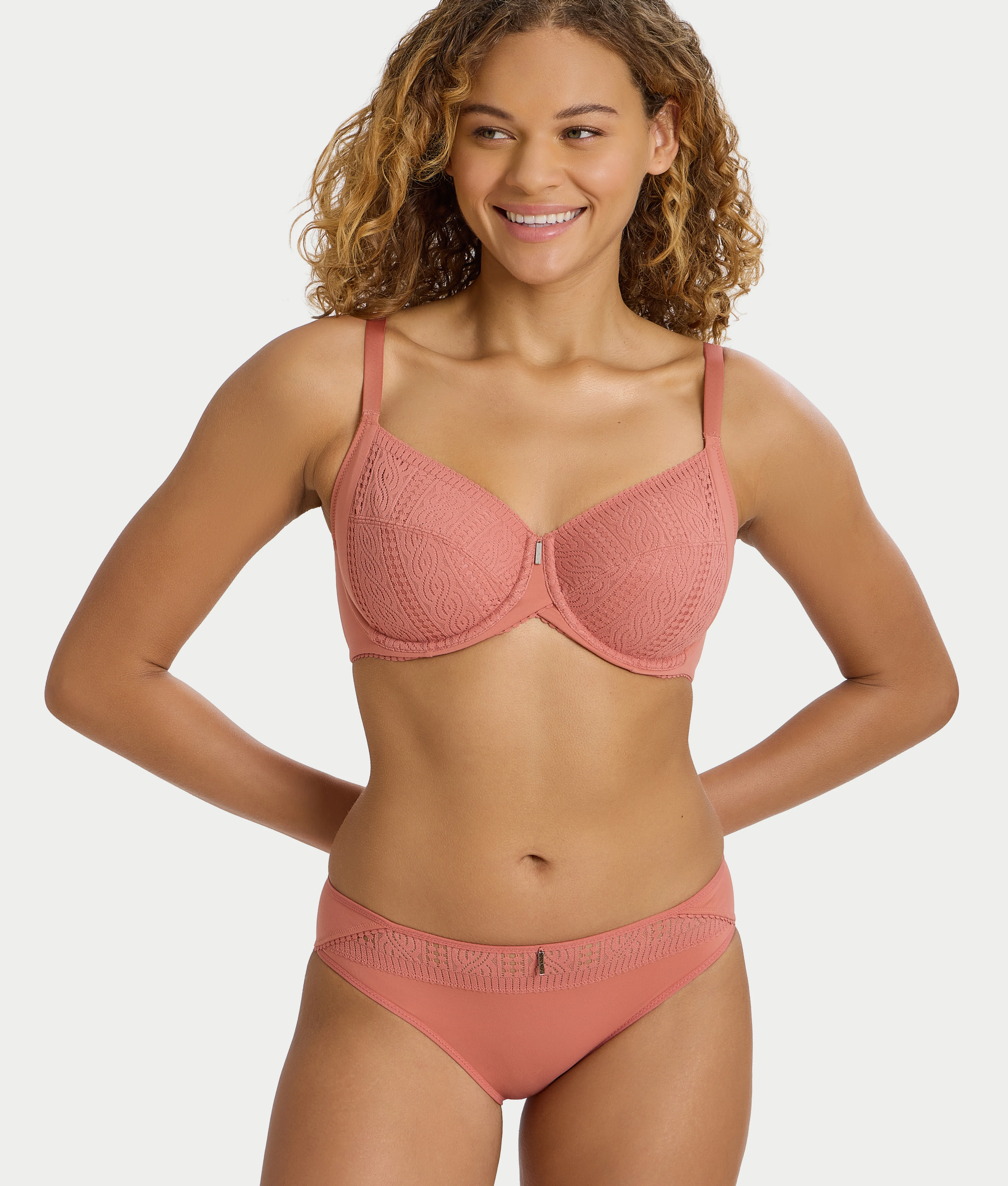 Easy Support Full Coverage Bra - Image 9