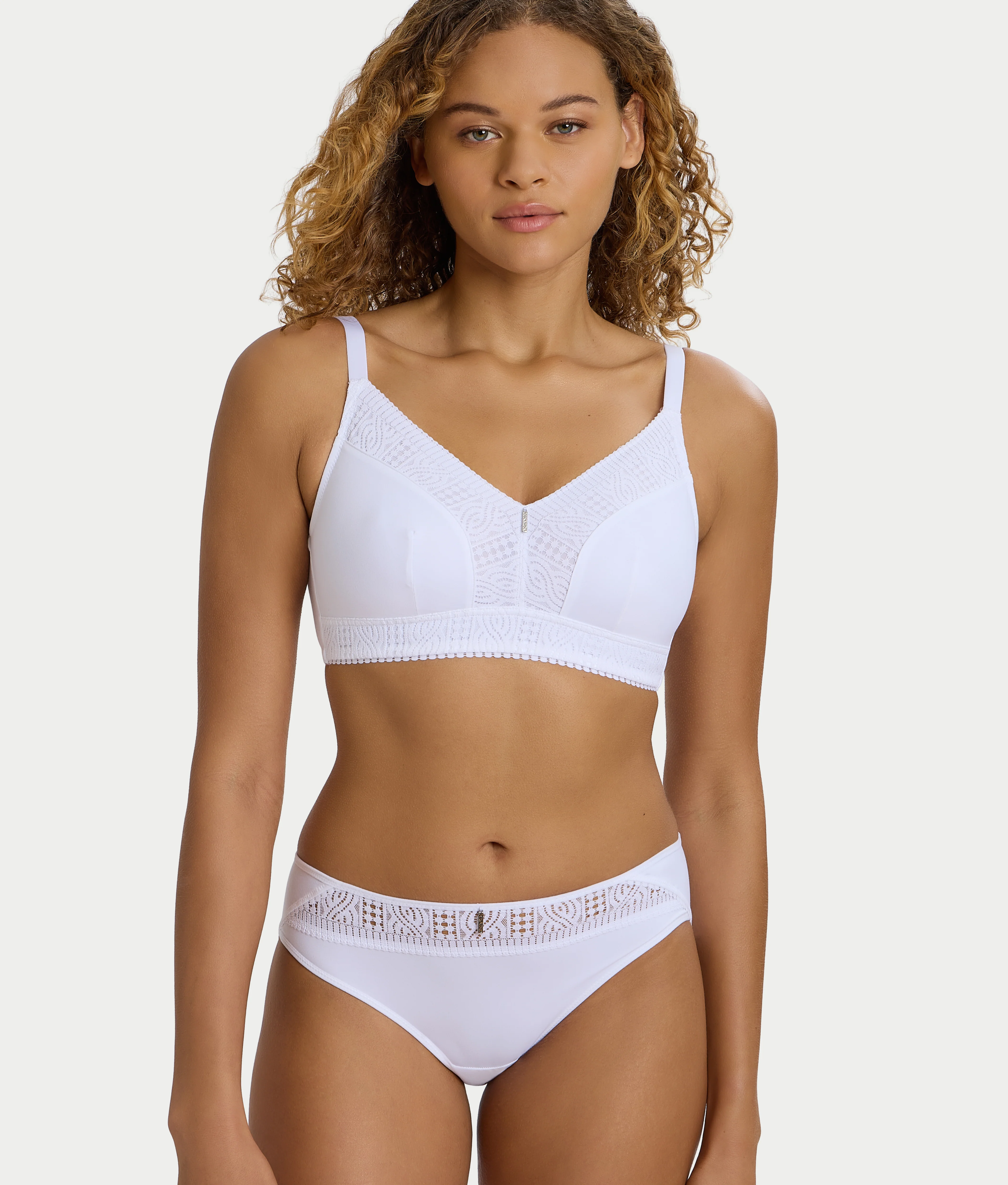 Easy Support Wire-Free Bra - Image 14