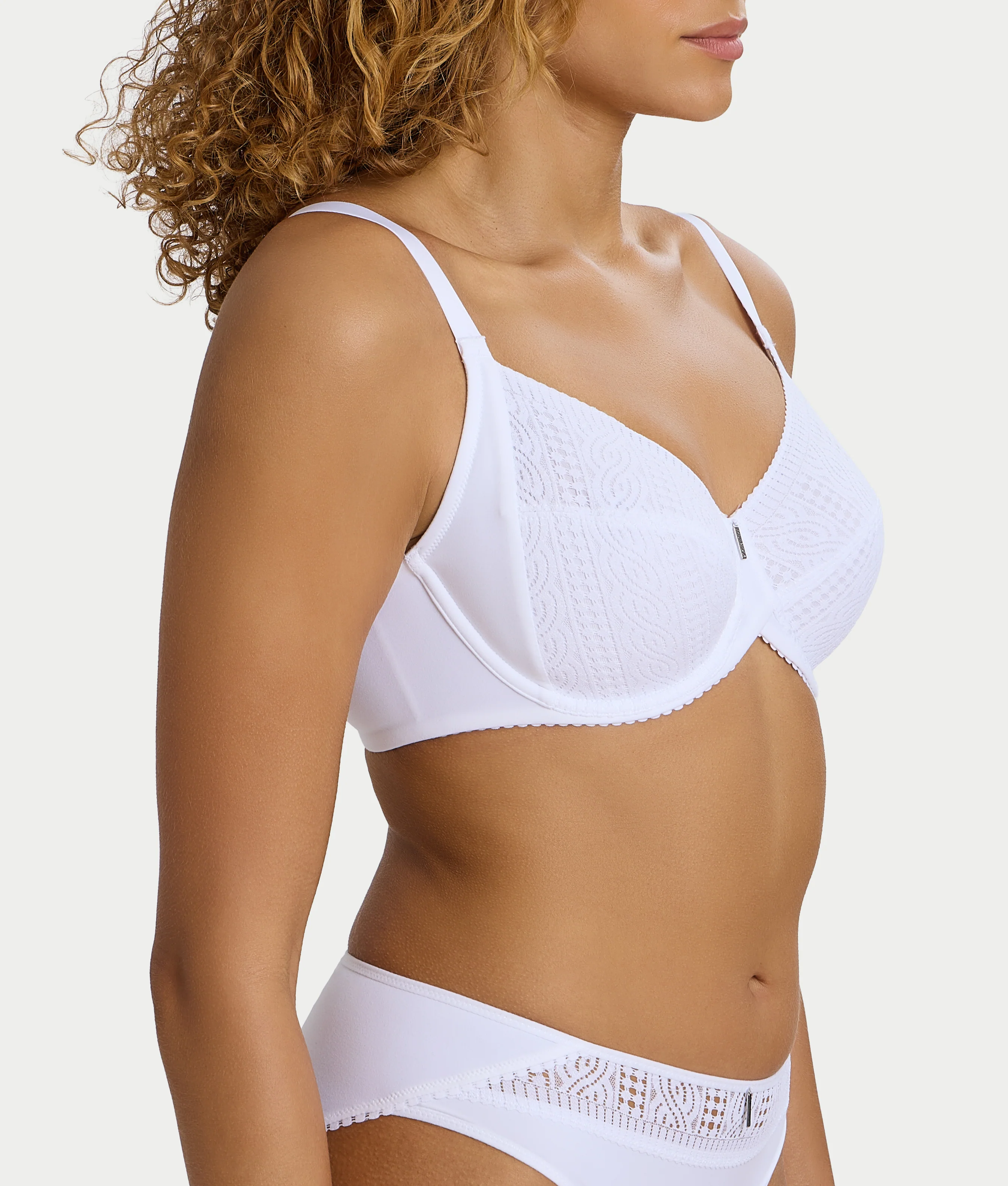Easy Support Full Coverage Bra - Image 14