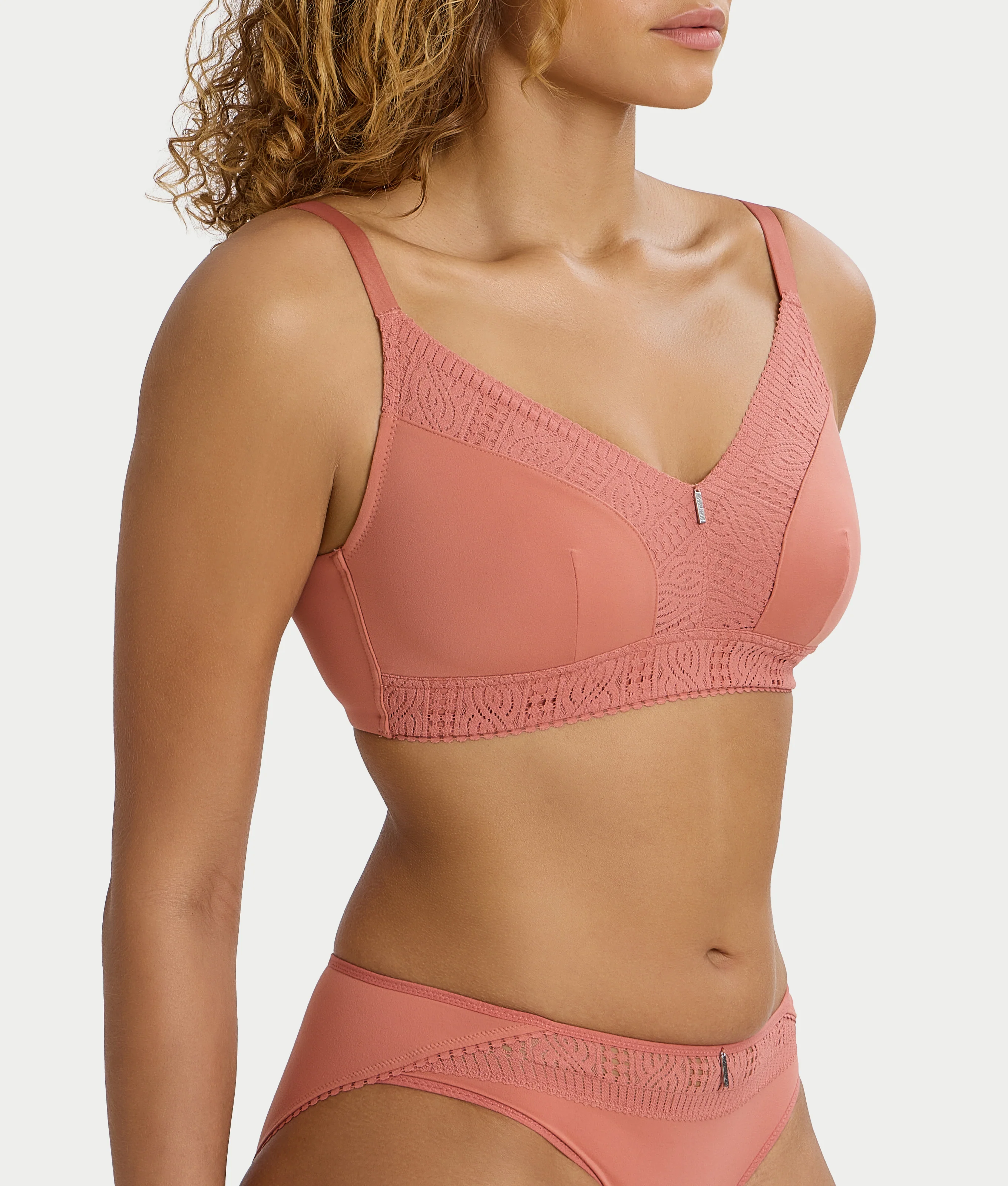 Easy Support Wire-Free Bra - Image 8