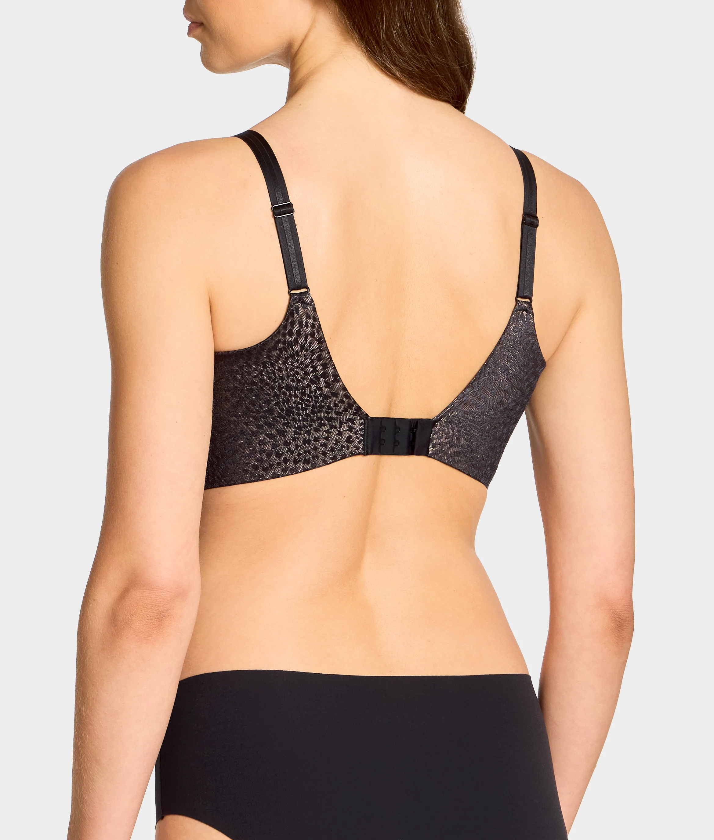 Magique Back-Smoothing Wire-Free Minimizer Bra - Image 2
