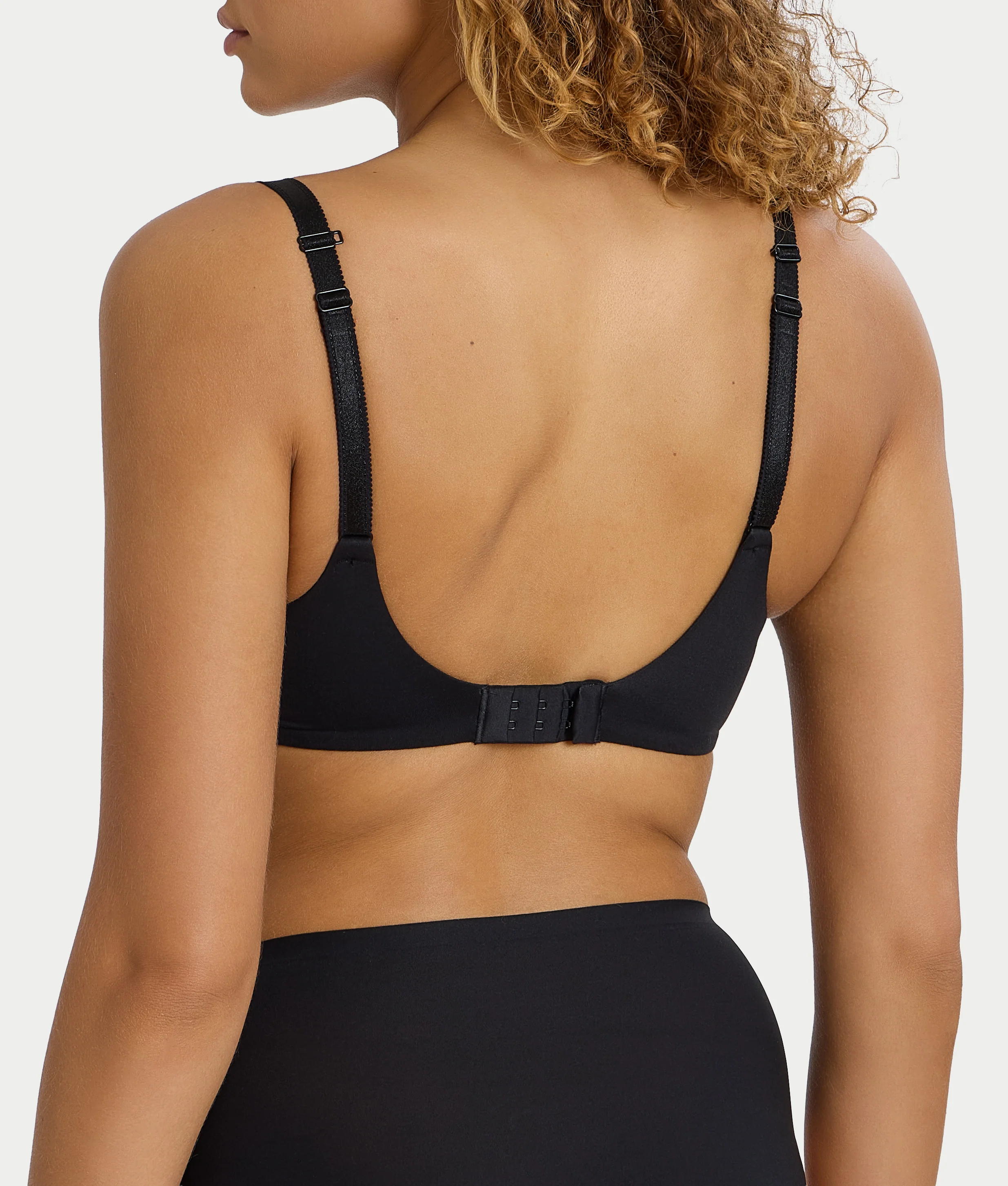 Norah Chic Plunge T-Shirt Bra  - Image 10