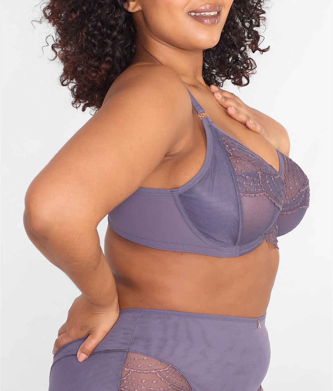 Priya Plunge Bra - Image 11