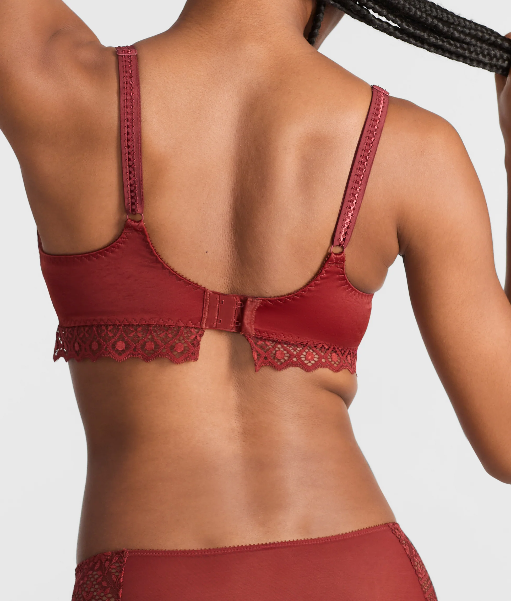 Cassiopee Seamless Plunge Bra - Image 2