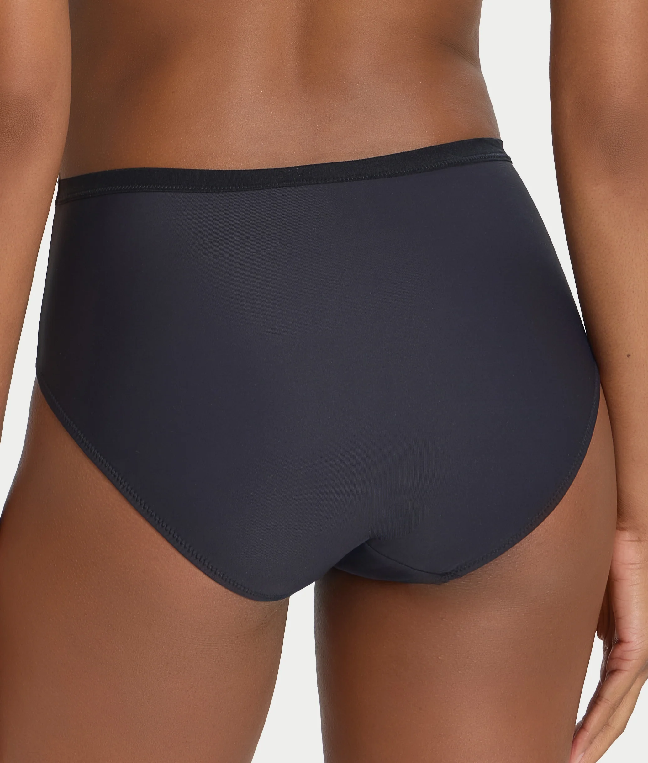 Demure Full Brief - Image 12