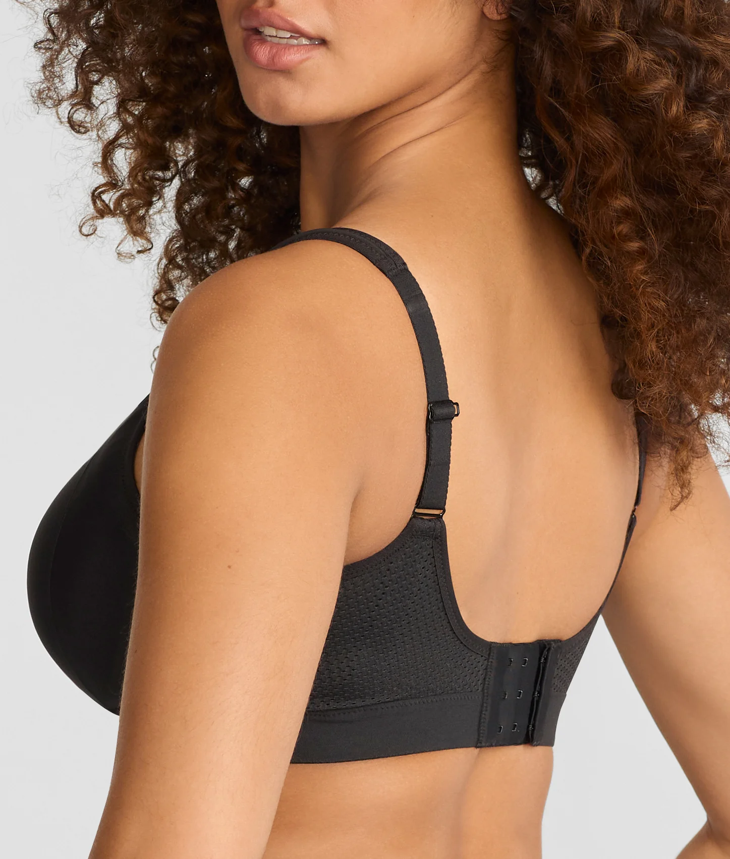 Elevate High Impact Underwire Sports Bra - Image 6