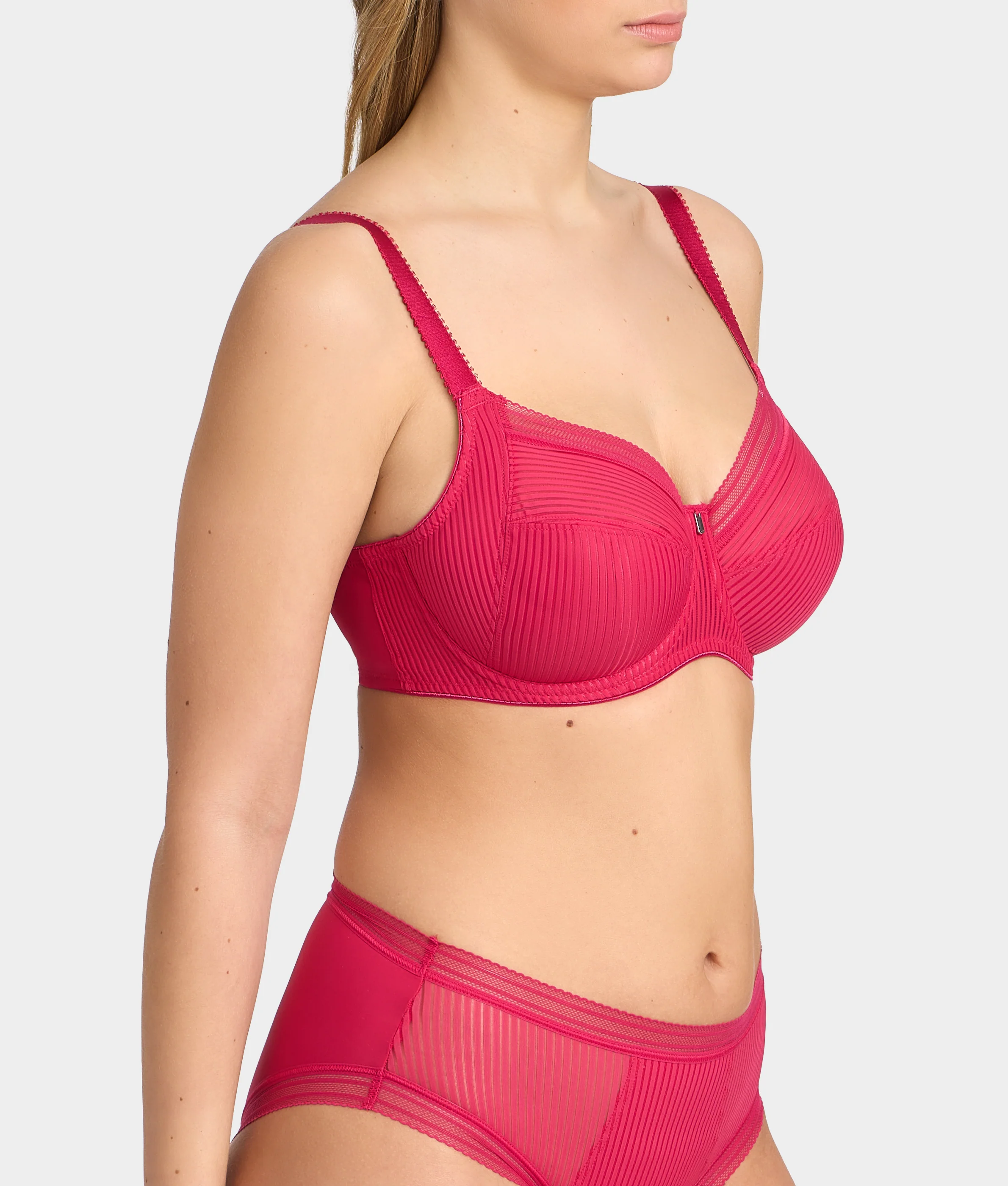 Fusion Side Support Bra - Image 3