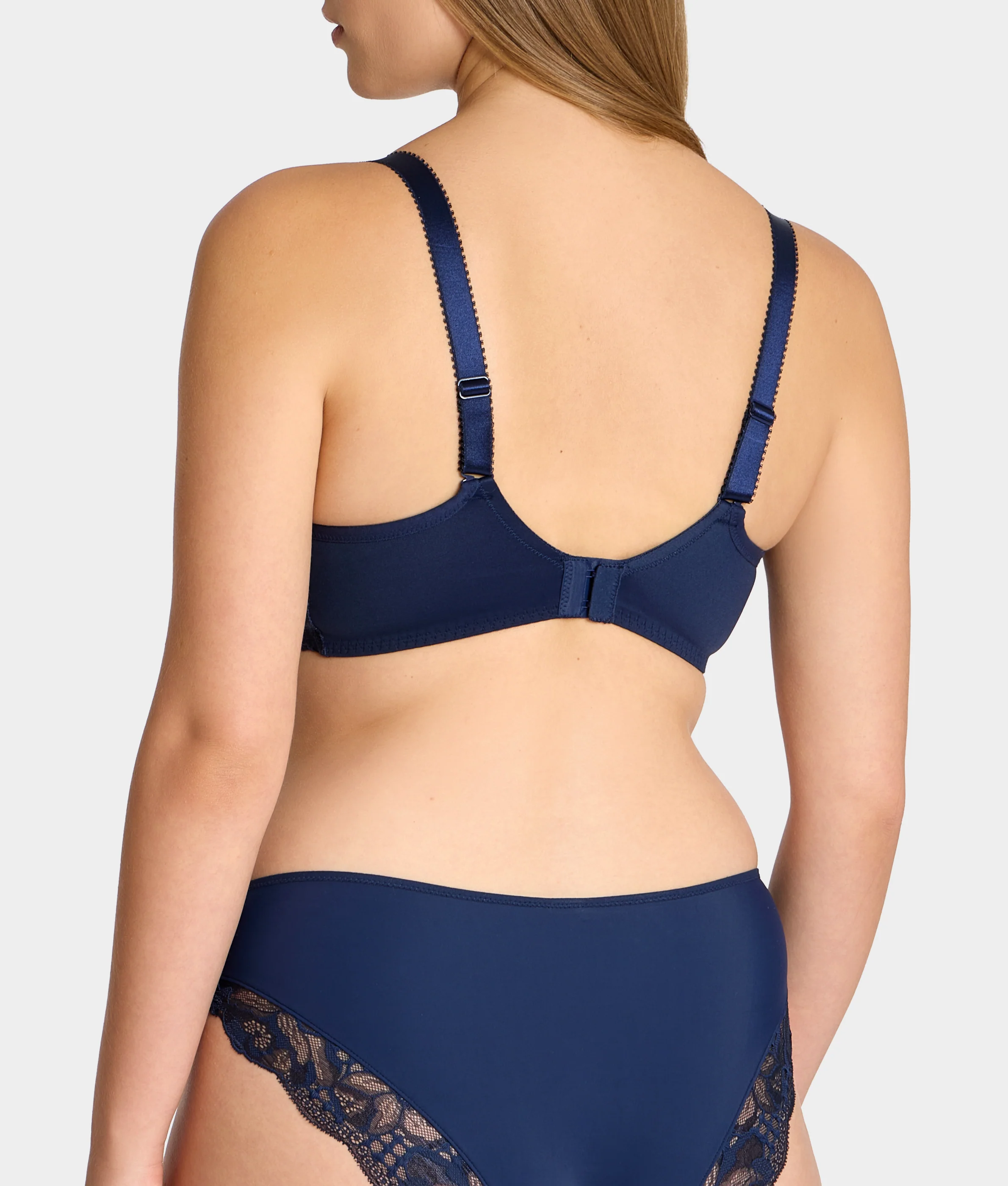Reflect Spacer T-Shirt Bra - Image 2