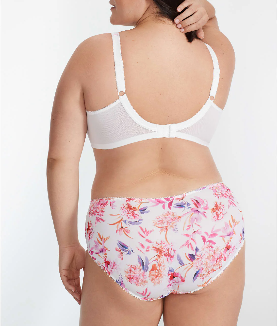 Kayla Brief - Image 44