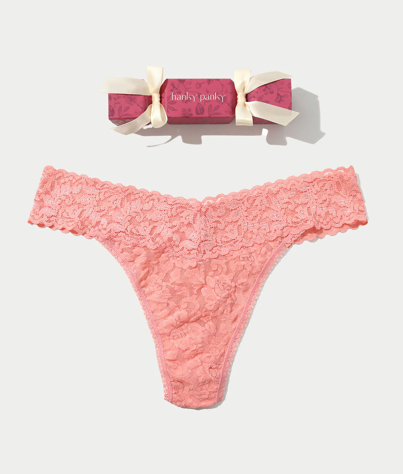 Signature Lace Original Rise Thong in Gift Box - Image 4