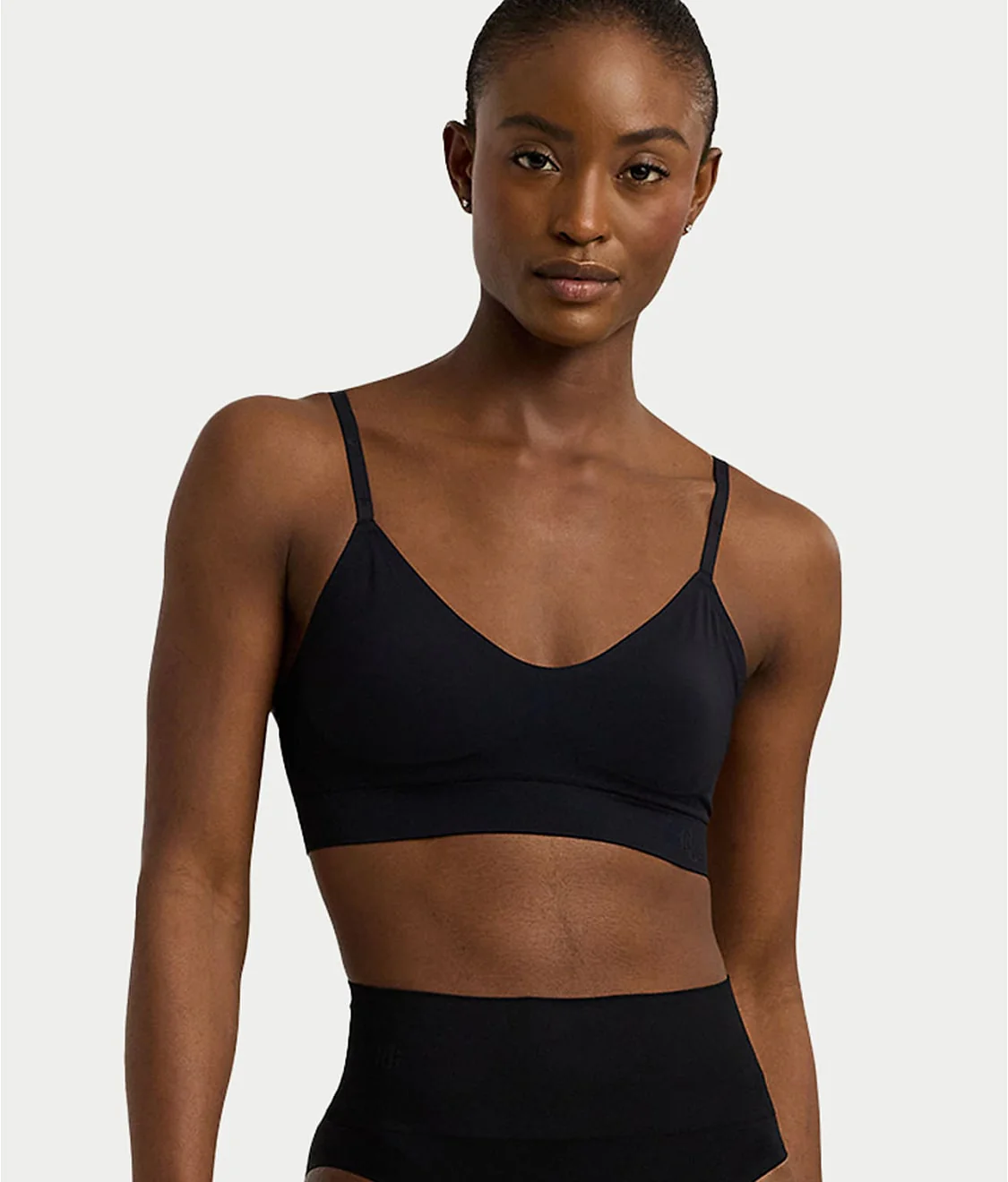 Luxe Smoothing Wire-Free Bra - Image 6