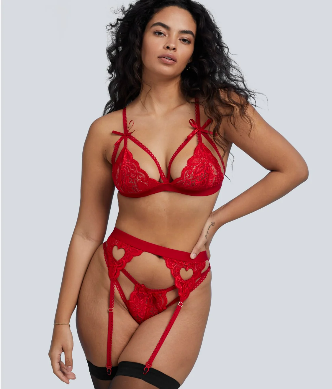 Cage Lace Wireless Bra & Garter Set - Image 4