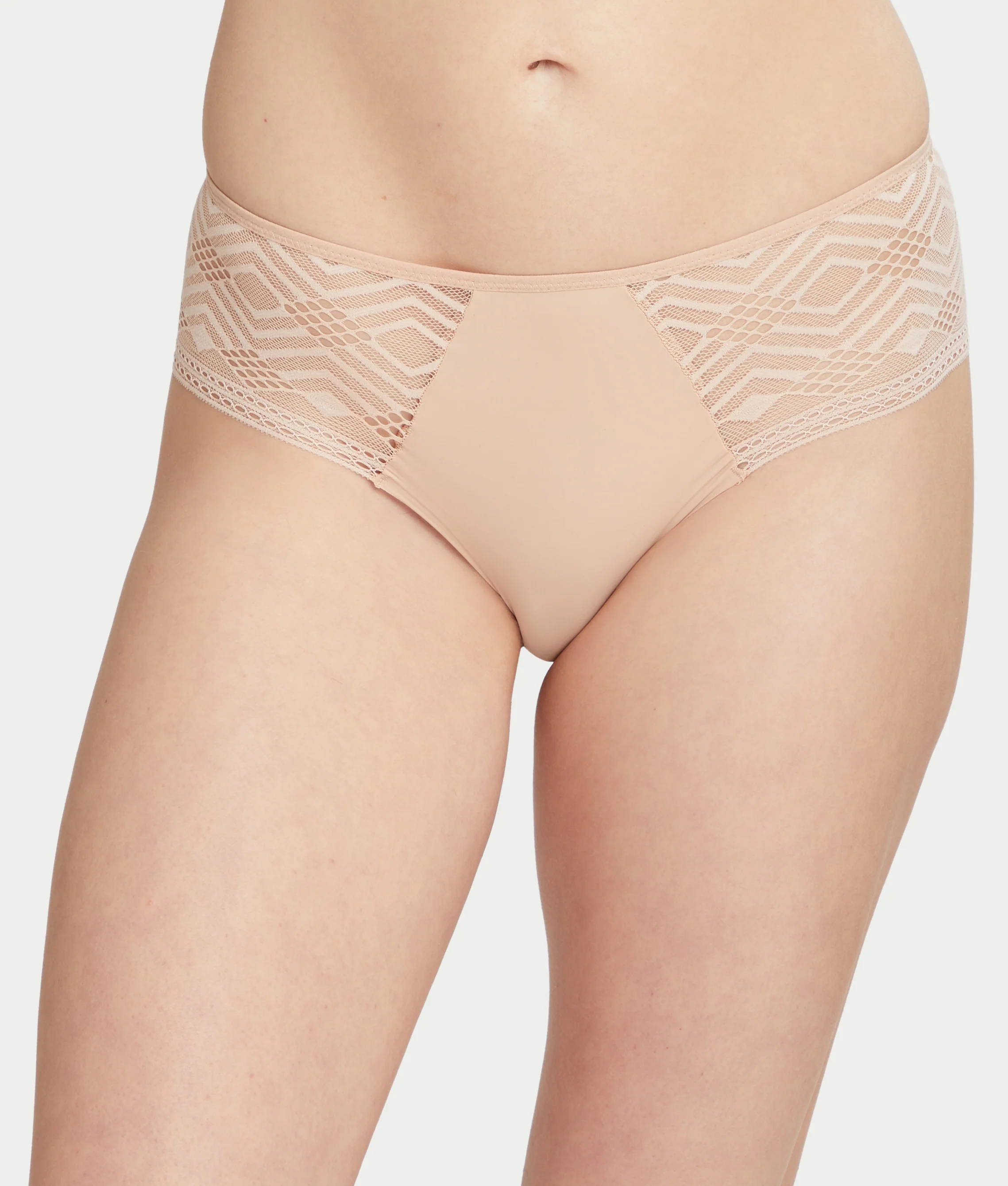 Ondine Shorty - Image 7