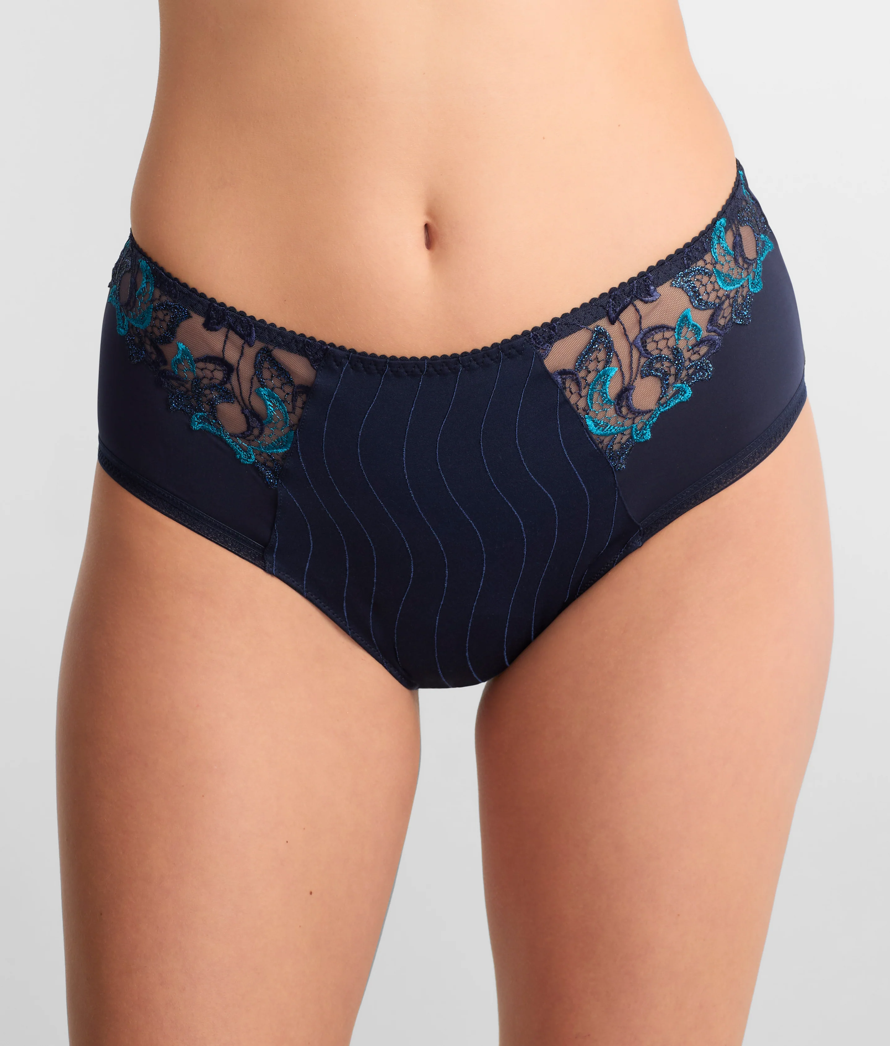 Deauville Brief - Image 7