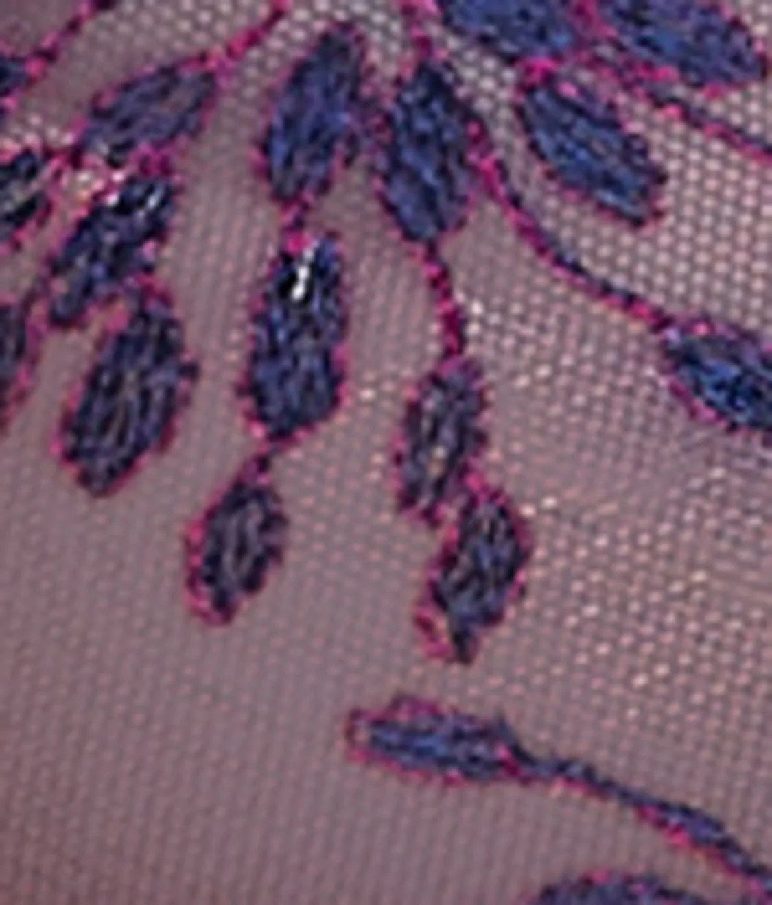 Singuliere Demi Bra - Image 8