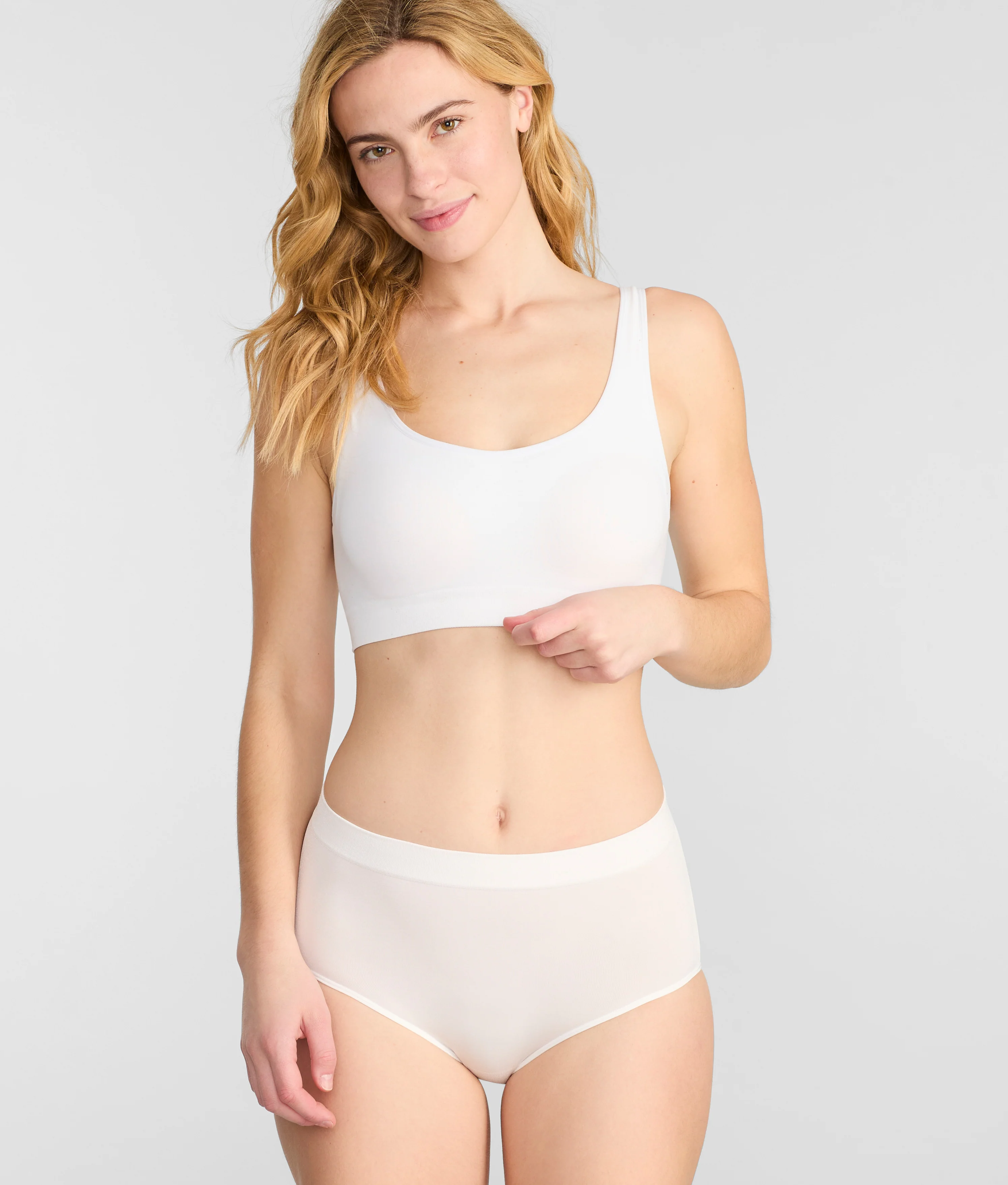 B-Smooth Full Brief - Image 136
