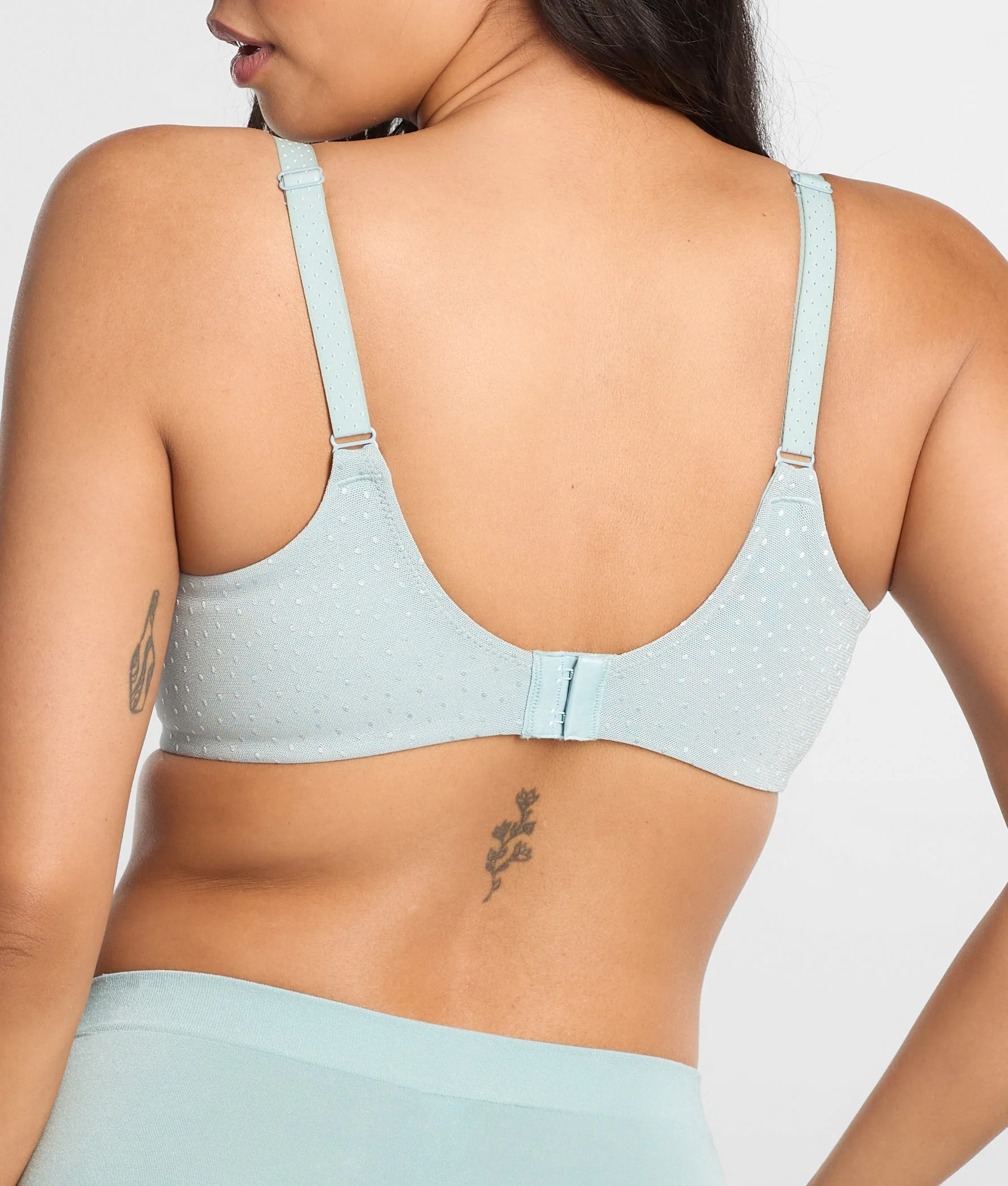 Back Appeal™ Seamless Bra - Image 40