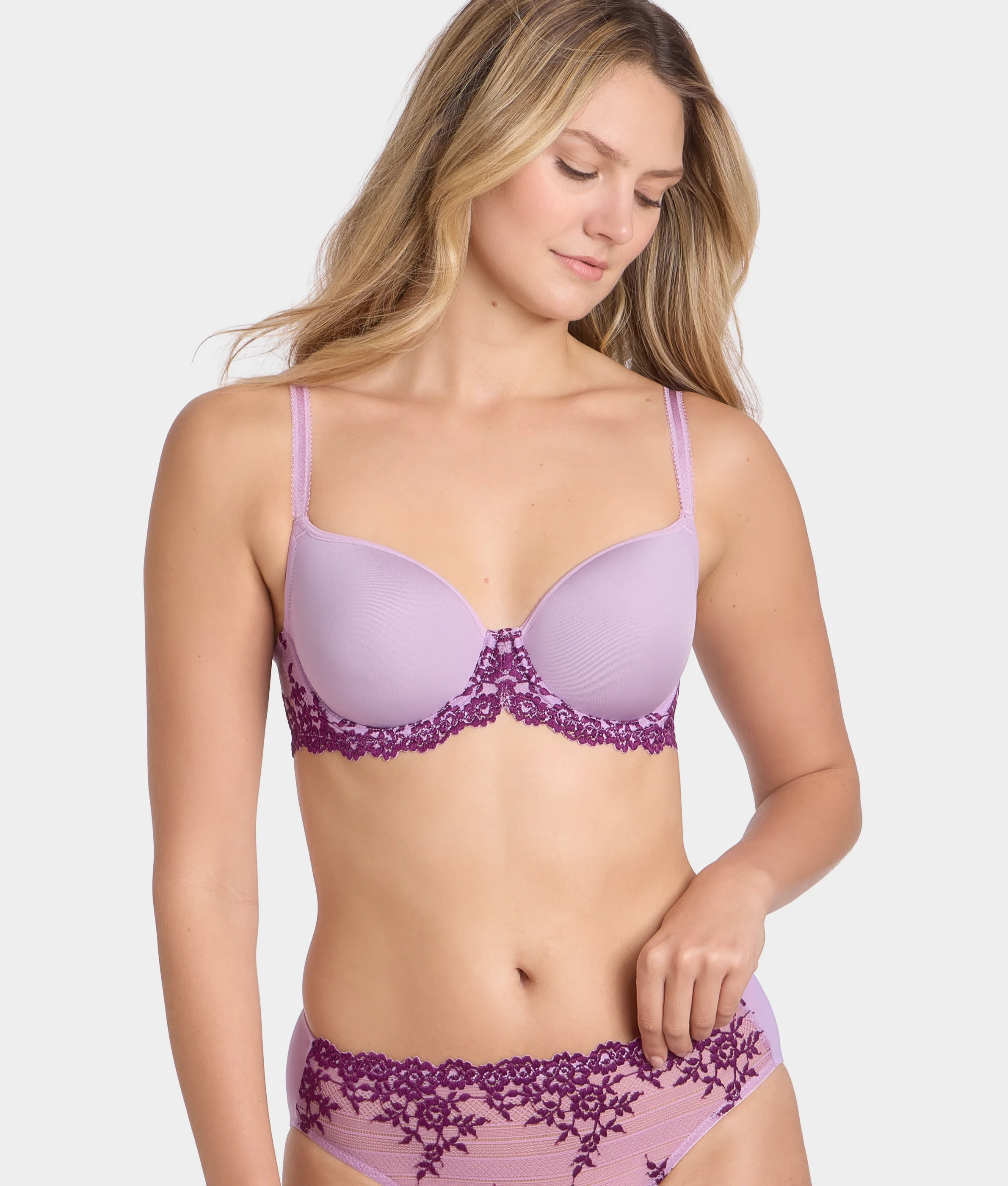 Embrace Lace T-Shirt Bra