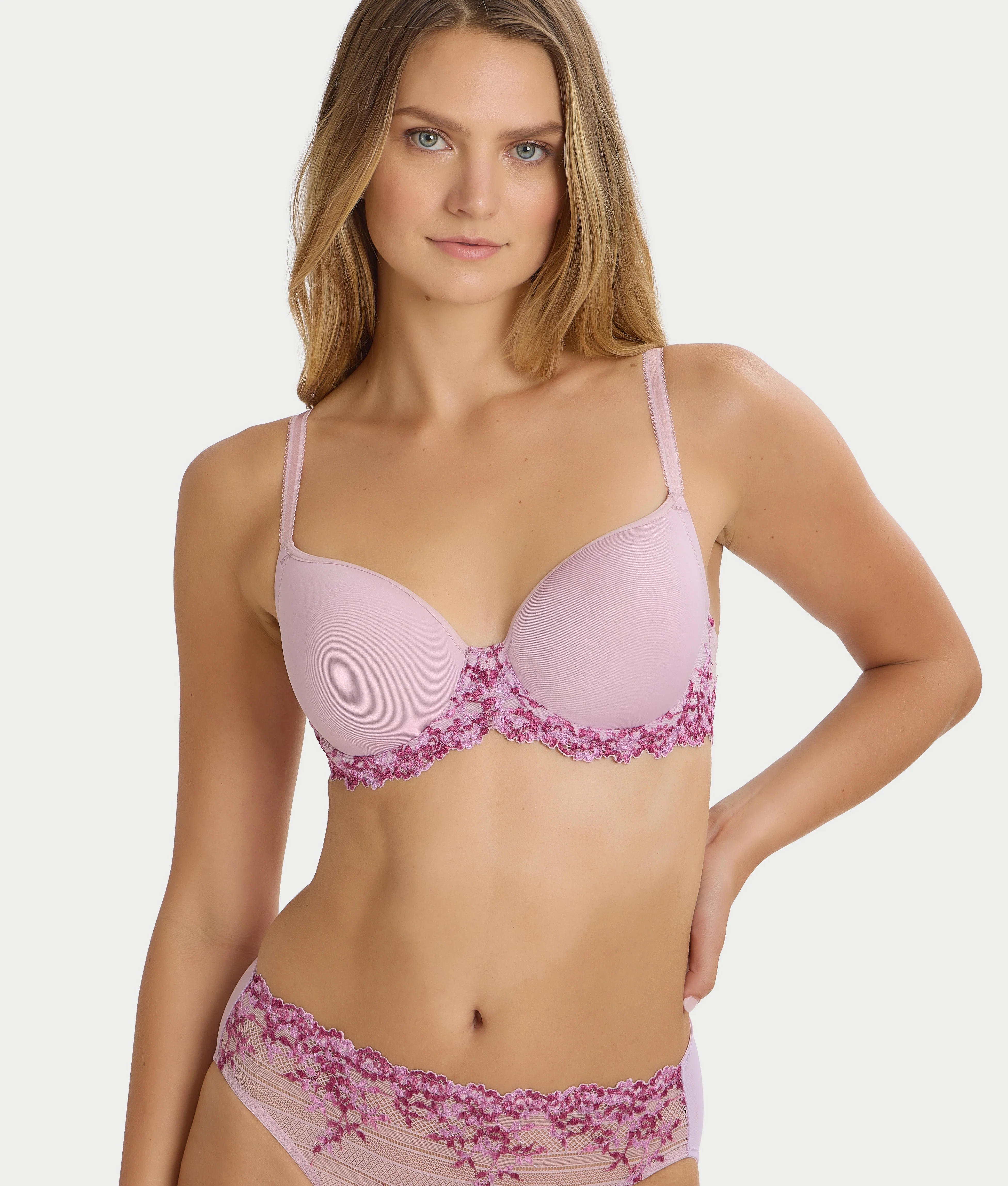Embrace Lace T-Shirt Bra - Image 22